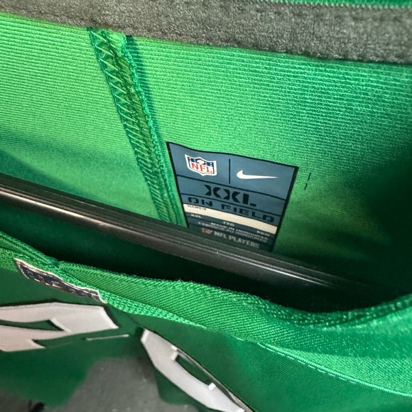 Saquan Barkley Kelly Green On Field Alternate Stitched Jersey New with tags. - Picture 5 of 15